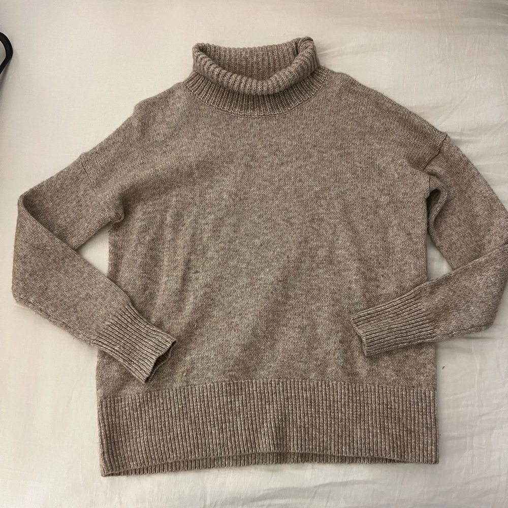 LOFT Heathered Brown Turtleneck Sweater